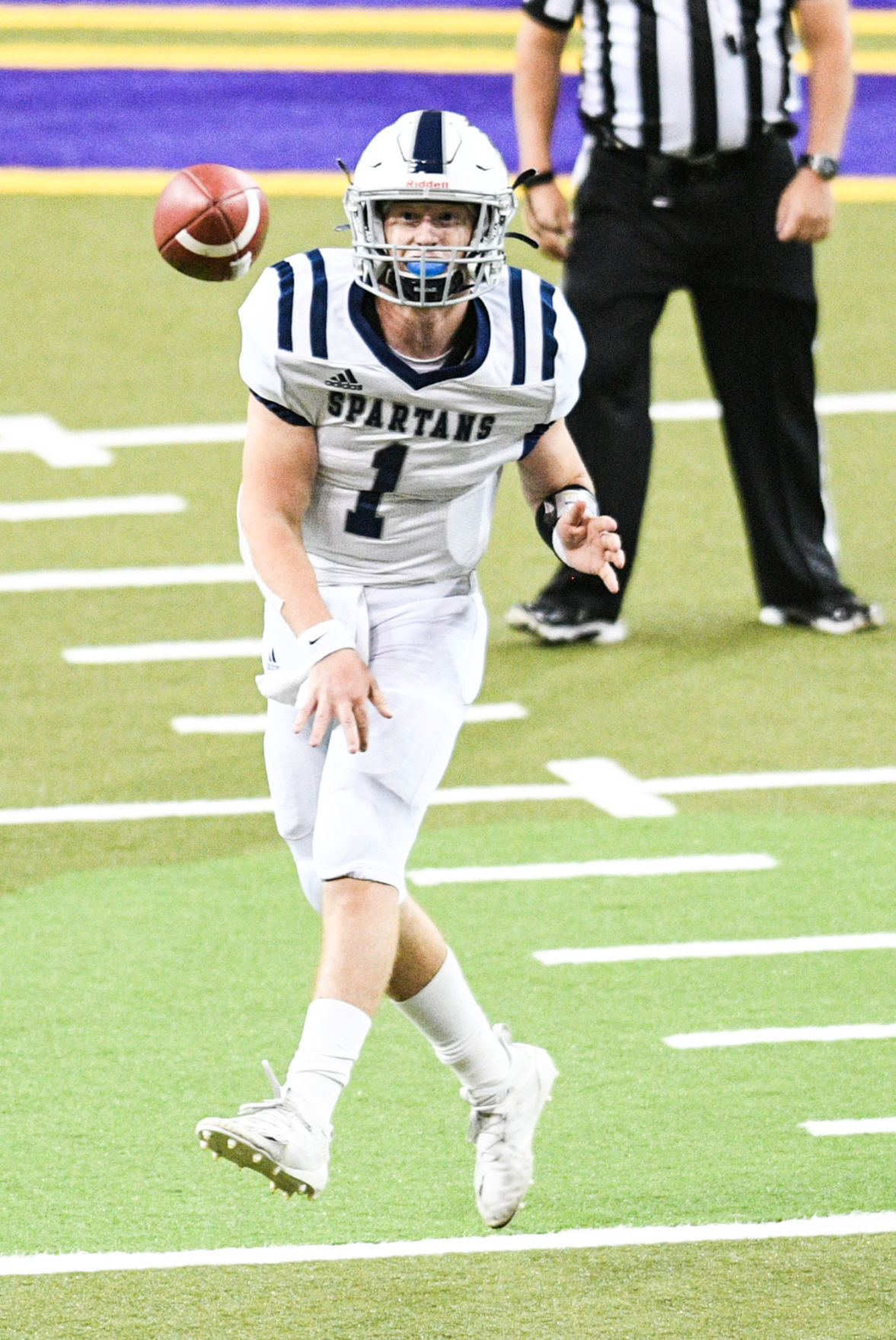 111320-qc-spt-pv-sep-football-030